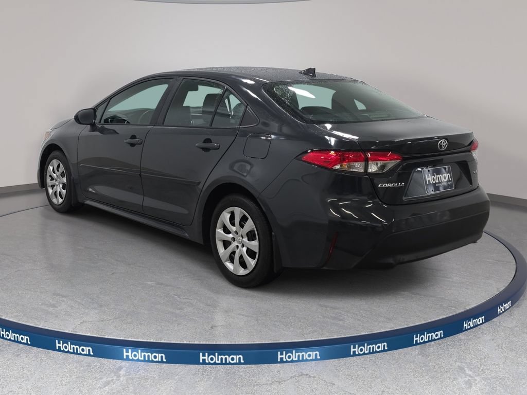 Used 2025 Toyota Corolla LE FWD image 8