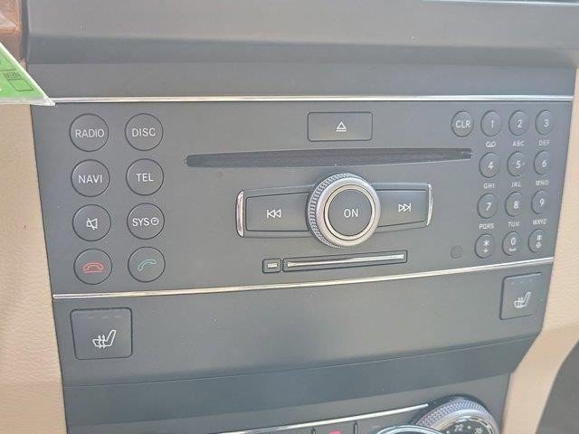 Used 2010 Mercedes-Benz GLK 350 4MATIC image 29