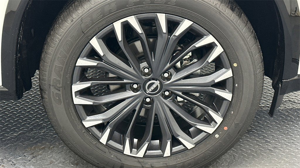 New 2026 Nissan Rogue Platinum w/ Platinum Premium Package image 20