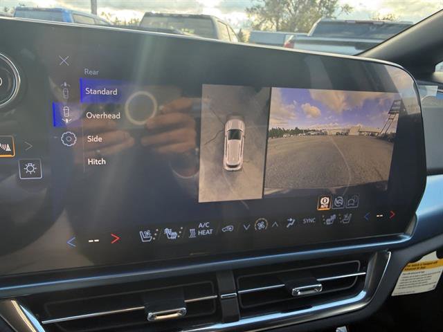 New 2026 Chevrolet Equinox EV LT w/ Convenience Package II image 49