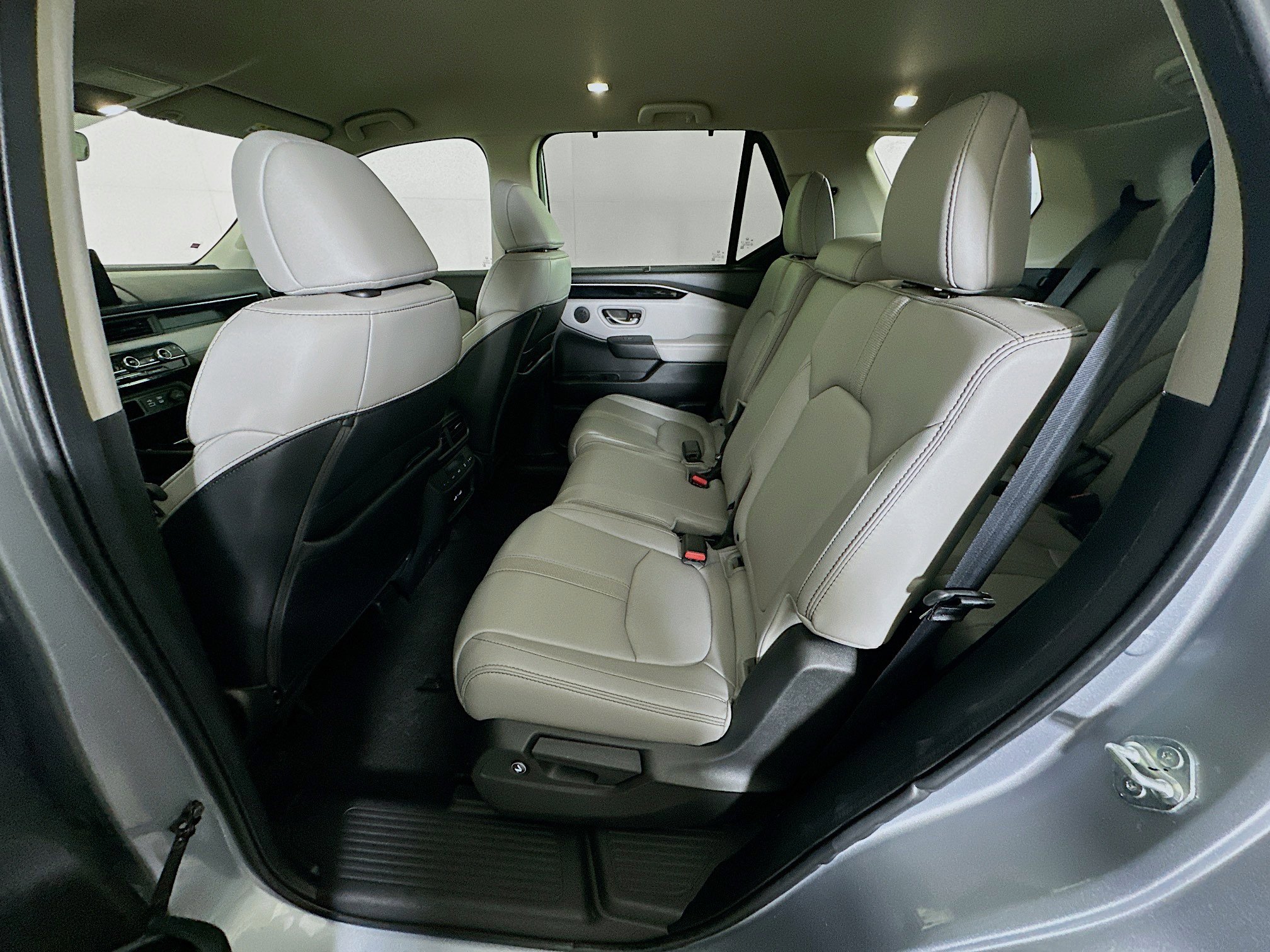 Used 2023 Honda Pilot EX-L image 28