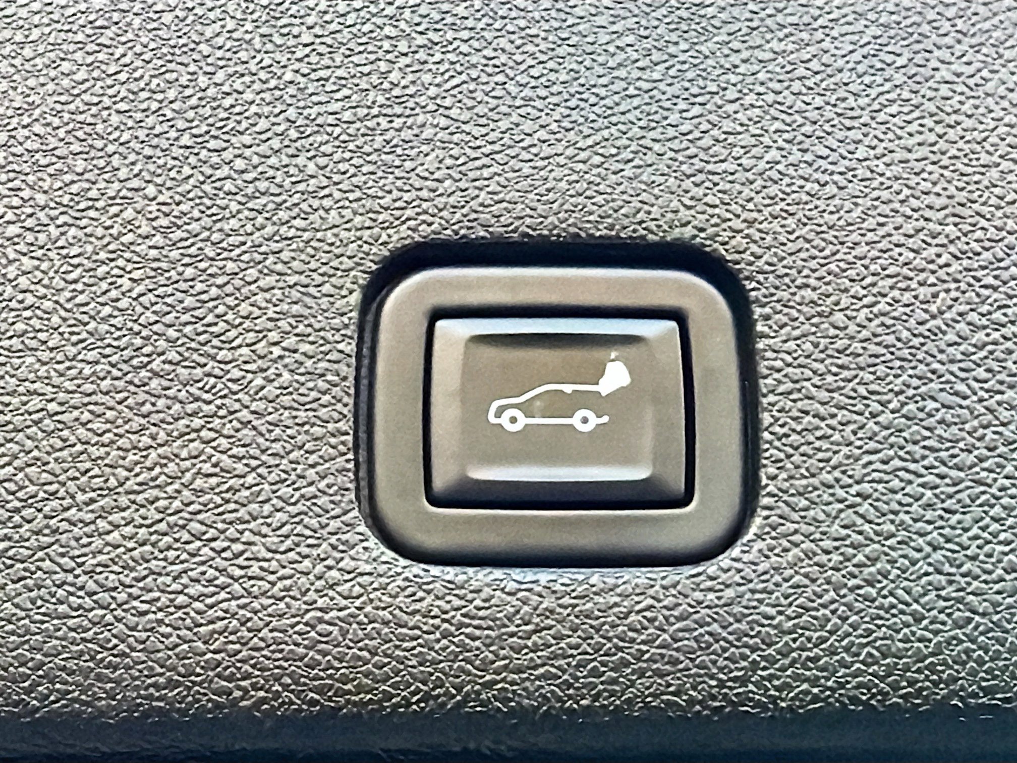 Used 2021 Cadillac XT6 Premium Luxury image 13