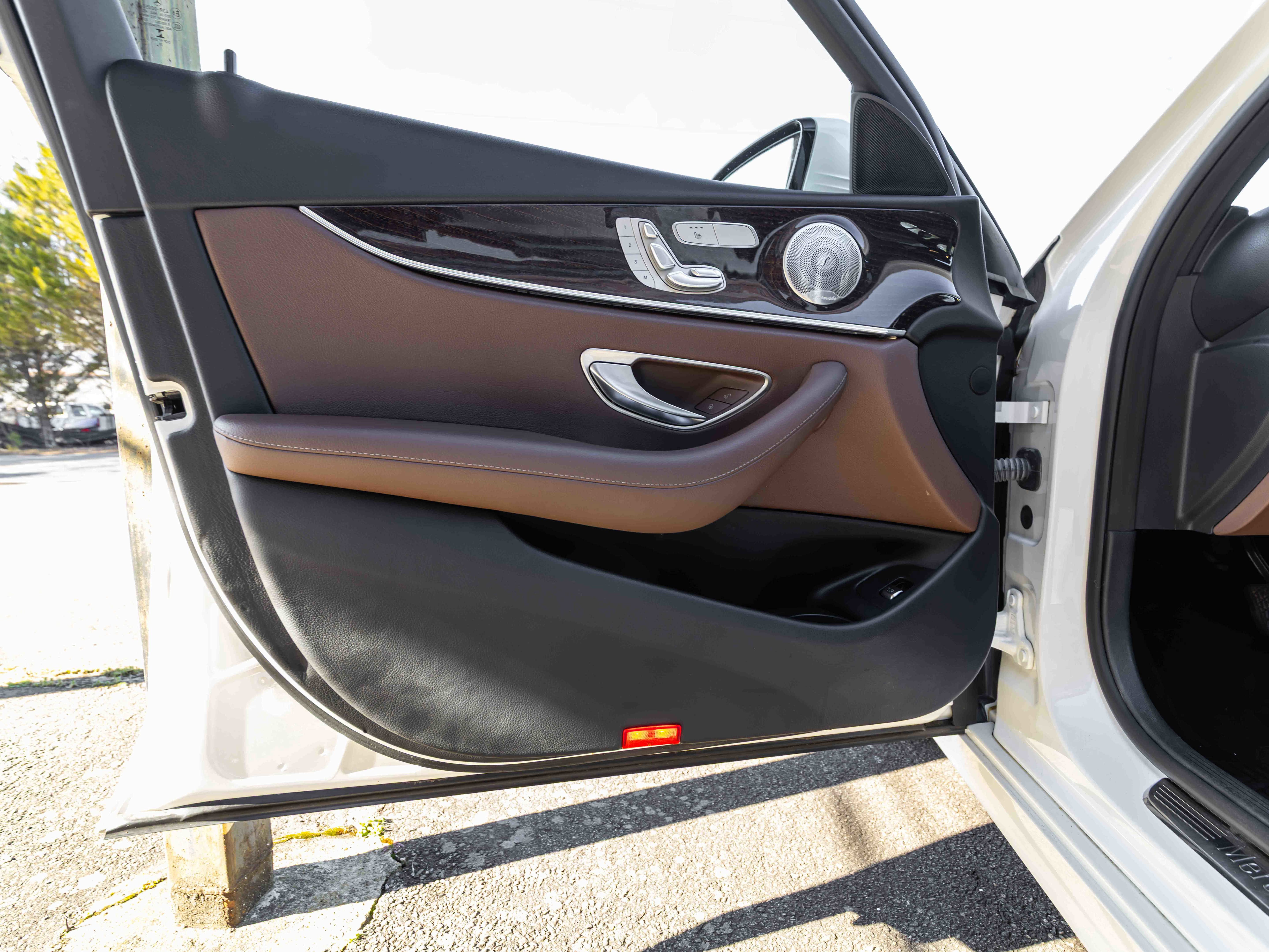 Used 2021 Mercedes-Benz E 350 Sedan w/ Premium Package image 31