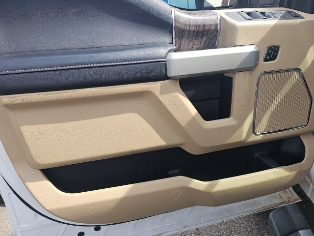 Used 2019 Ford F250 Lariat w/ Lariat Ultimate Package AWD/4WD image 18