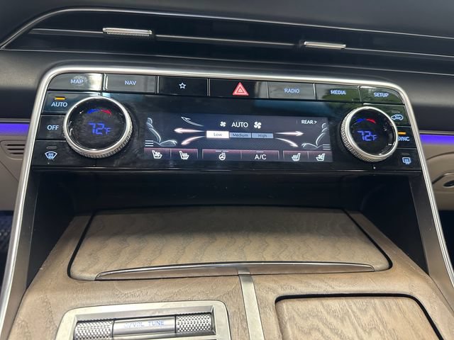 Used 2023 Genesis GV80 3.5T w/ Prestige Package AWD/4WD image 17