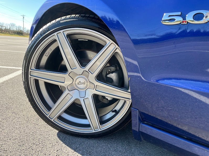 Used 2013 Ford Mustang GT Premium w/ Comfort Pkg image 39