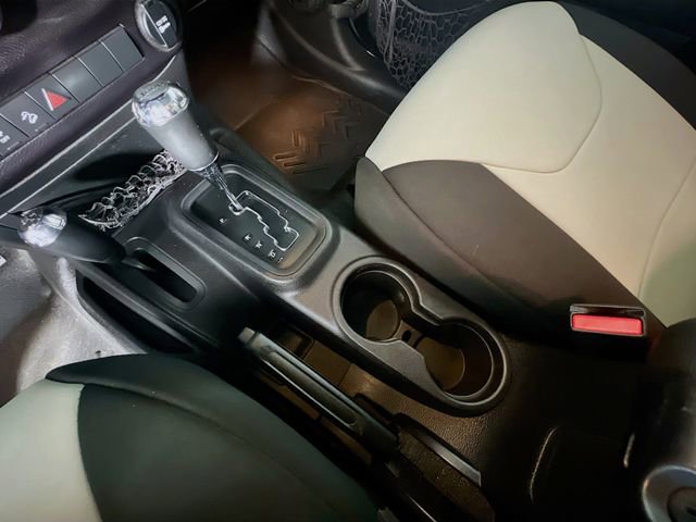 Used 2016 Jeep Wrangler Sport image 22