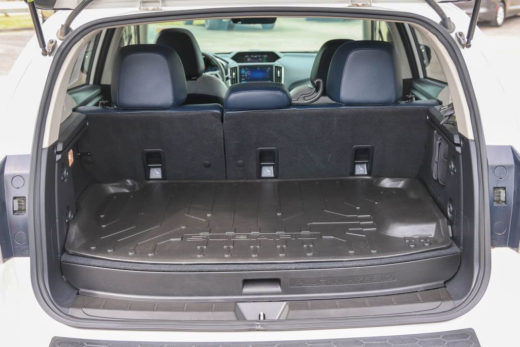 Used 2021 Subaru Crosstrek Hybrid w/ Moonroof Package w/Navigation image 9