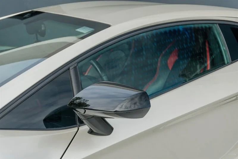 Used 2017 Lamborghini Aventador S image 35