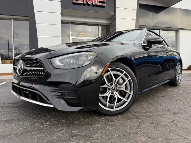 Used 2023 Mercedes-Benz E 450 4MATIC Cabriolet video 3