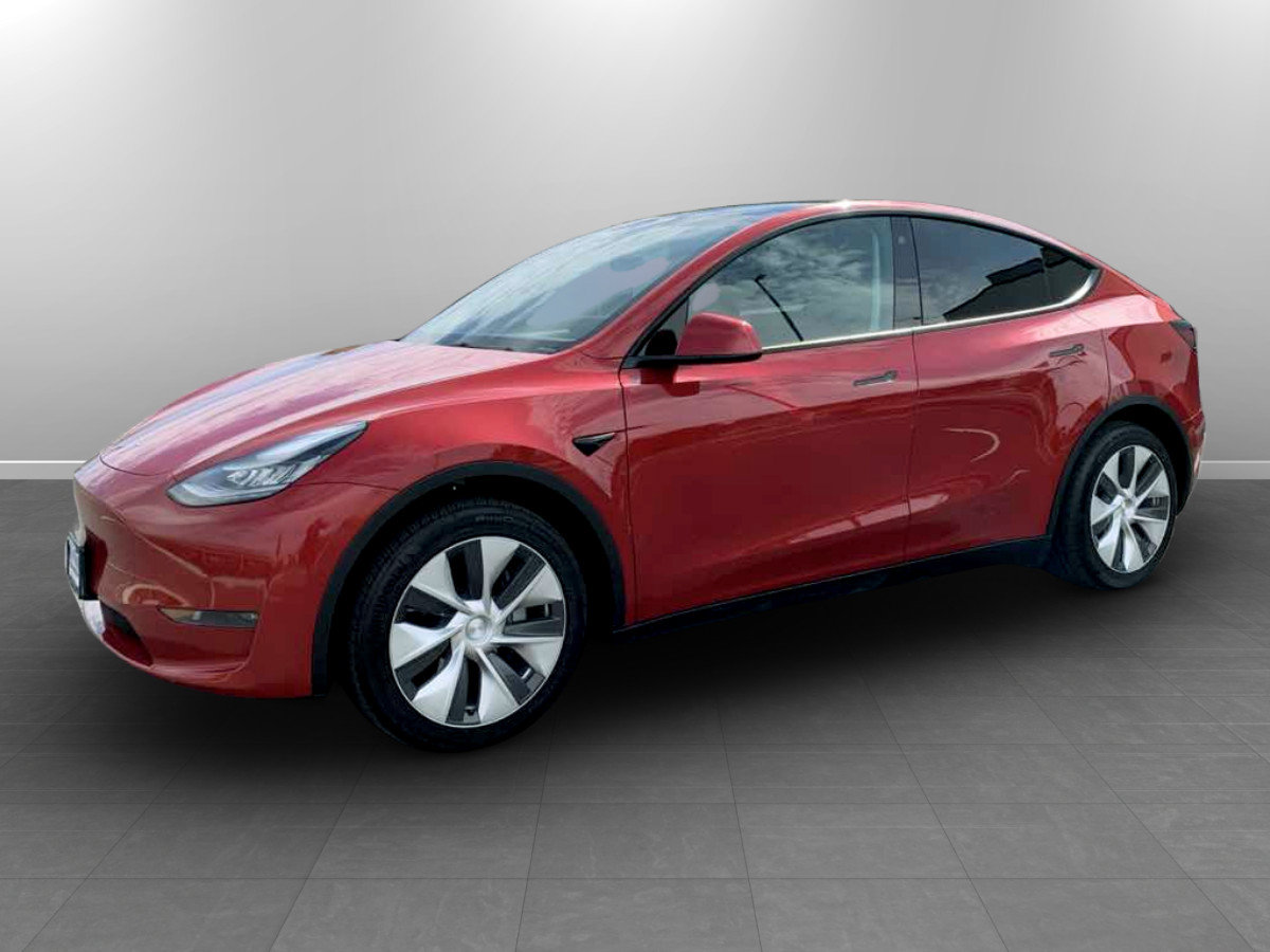 Used 2021 Tesla Model Y Long Range AWD/4WD image 3