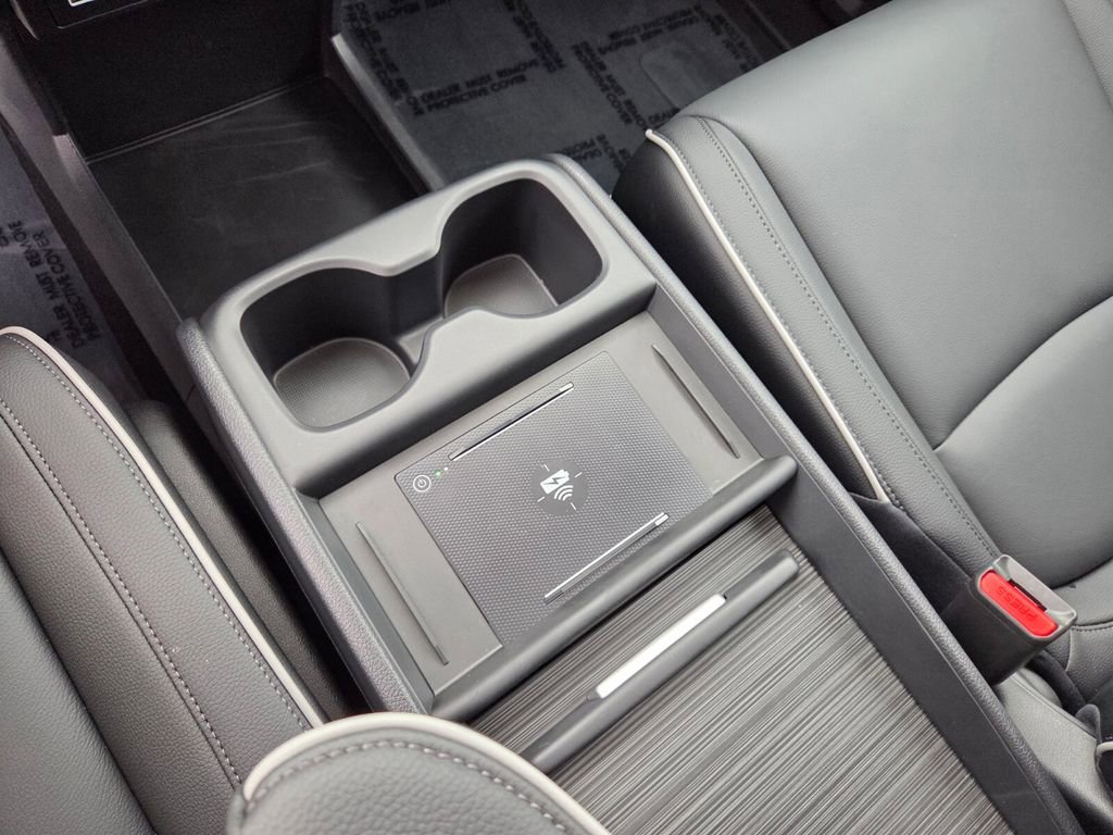 Used 2026 Honda Odyssey Touring image 29