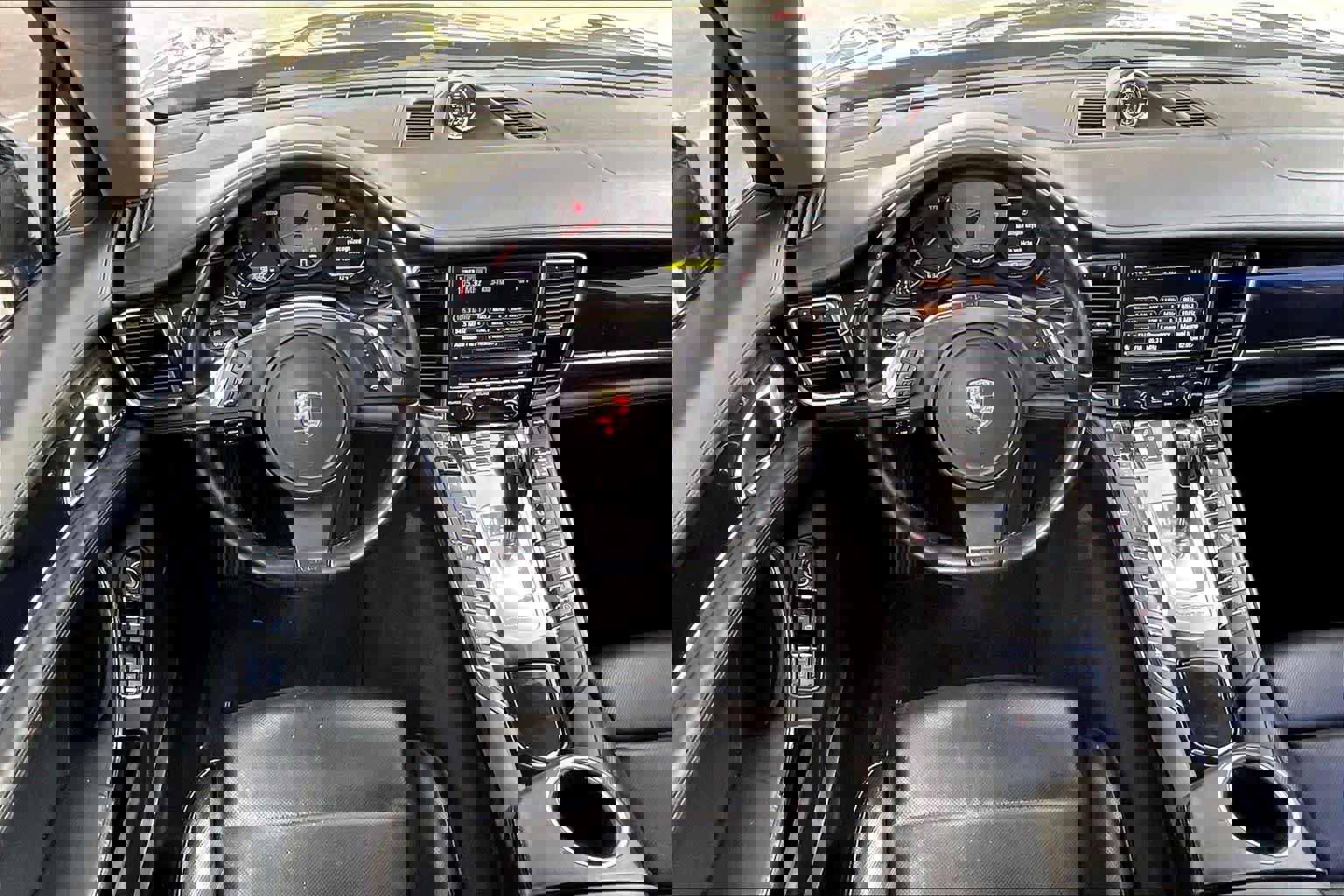 Used 2012 Porsche Panamera S image 5