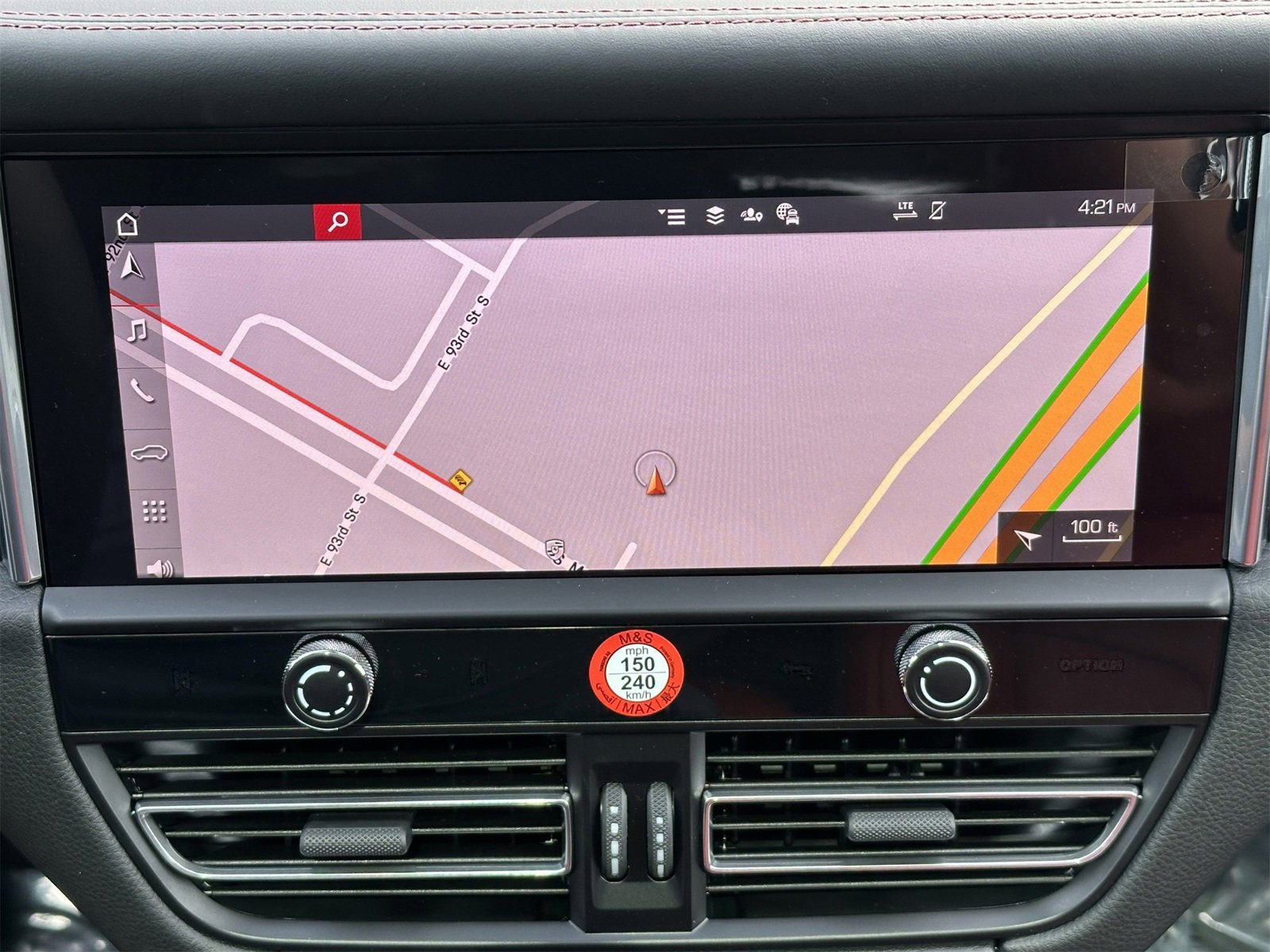 New 2025 Porsche Macan image 21