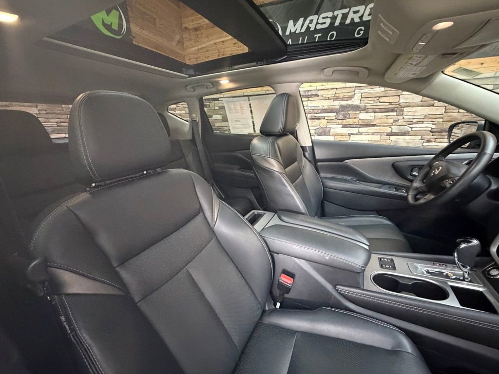Used 2020 Nissan Murano SL w/ Moonroof Package image 15