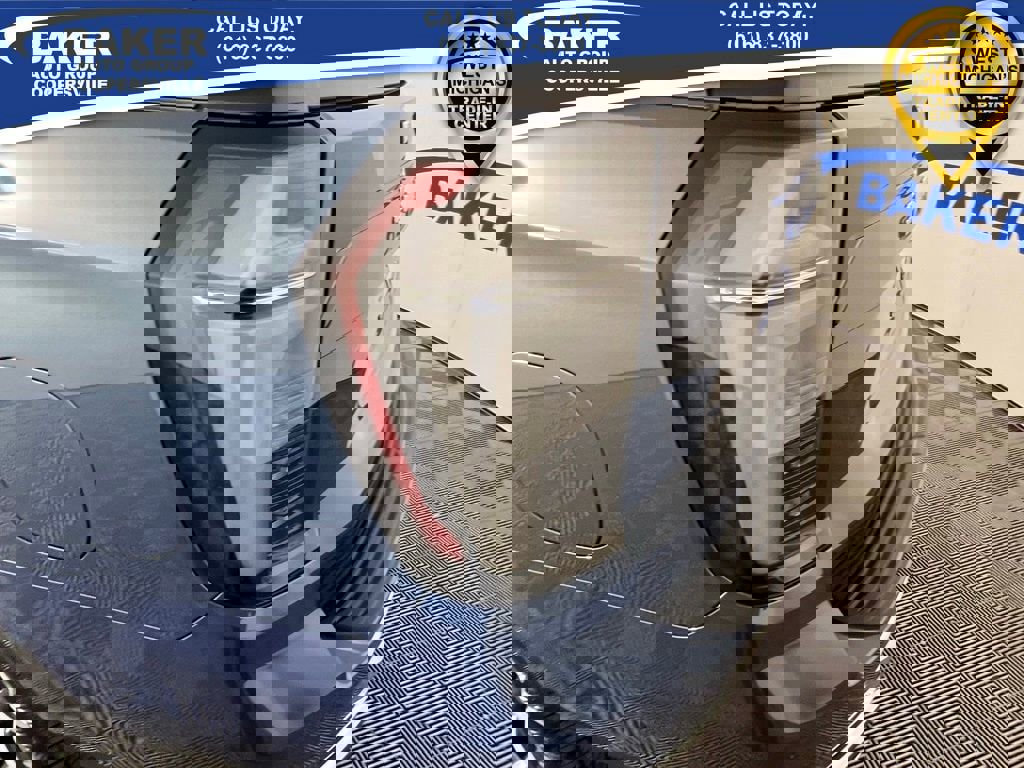 New 2025 Chevrolet Suburban Premier image 35