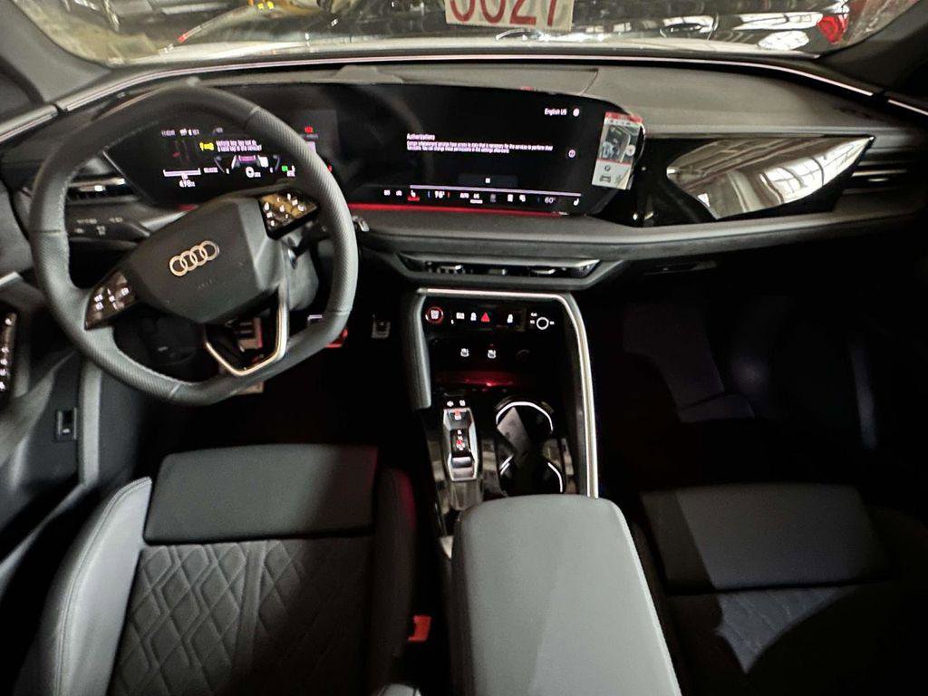 New 2025 Audi SQ5 Premium w/ Convenience Package image 14