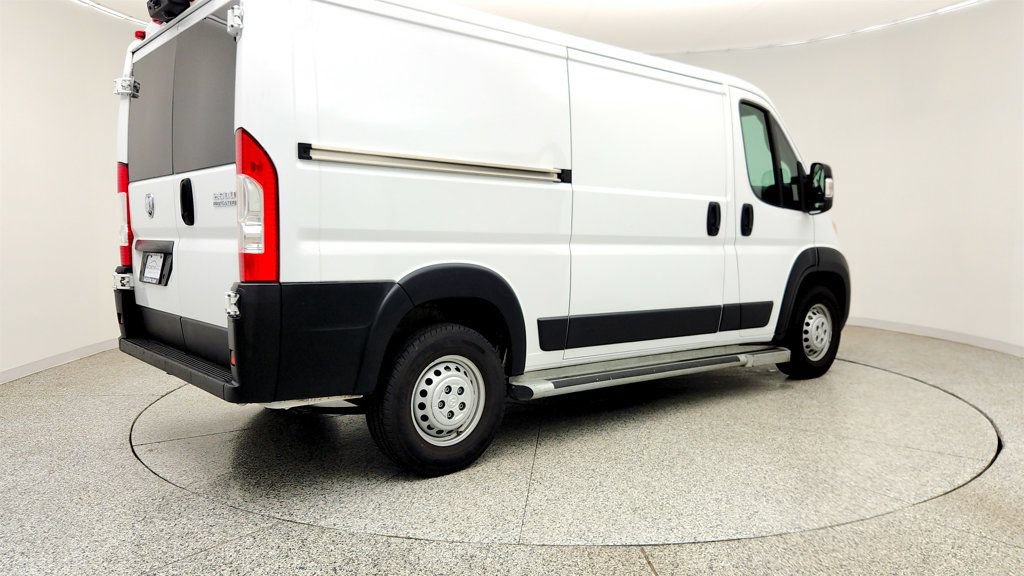 Used 2025 RAM ProMaster 2500 w/ U-Haul Equipment Group FWD image 5