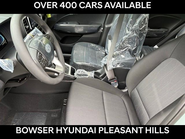 New 2026 Hyundai Venue SE FWD image 6