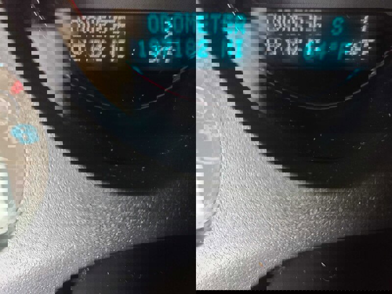 Used 2013 Chevrolet Suburban LTZ image 35