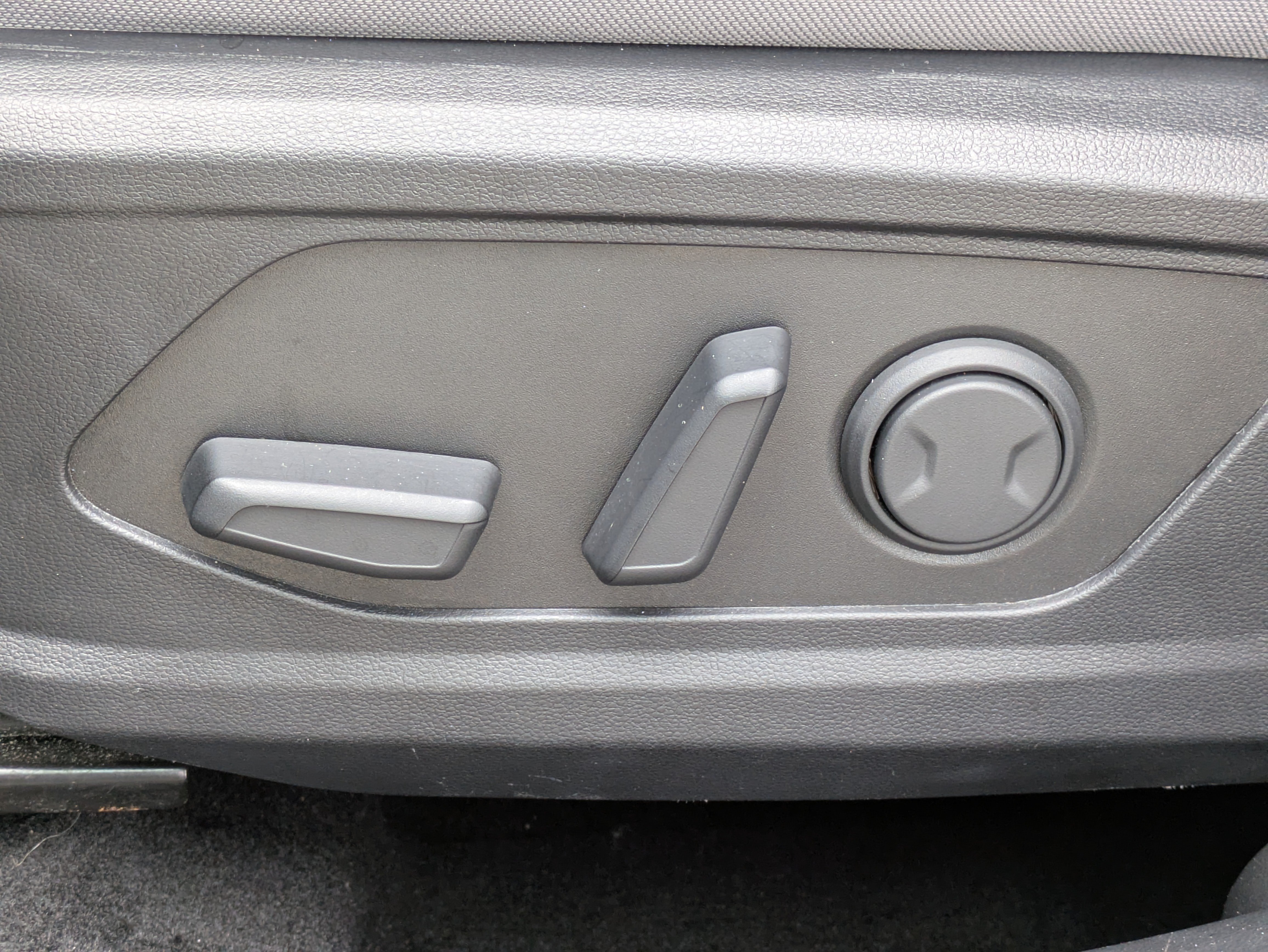 Used 2024 Hyundai Santa Cruz SEL w/ Activity Package FWD image 18