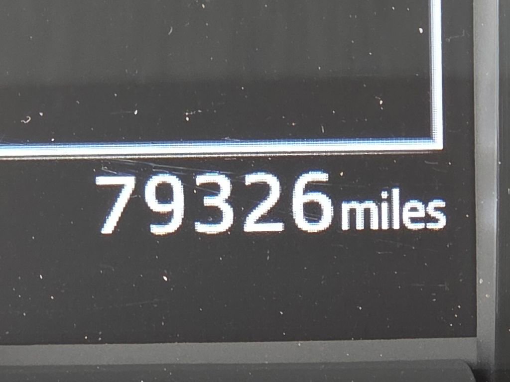 Used 2021 Toyota 4Runner SR5 Premium w/ Moonroof Package image 28