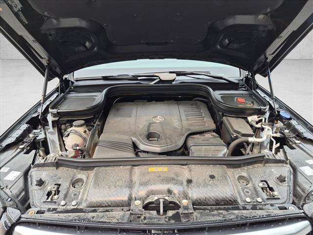 Used 2024 Mercedes-Benz GLS 450 4MATIC image 24