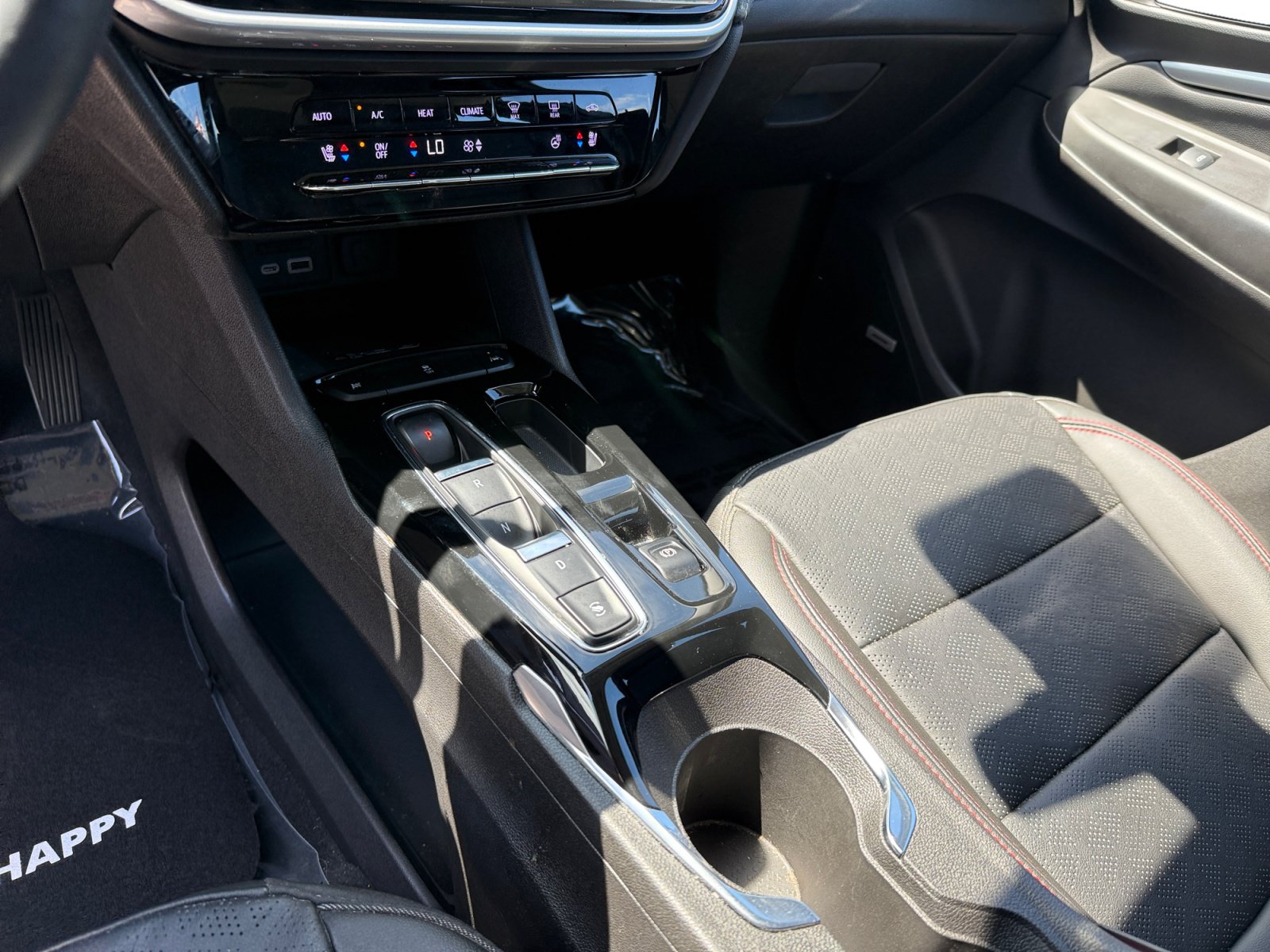 Used 2023 Chevrolet Bolt EUV Premier w/ Sun & Sound Package FWD image 13