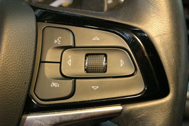 Used 2022 Buick Enclave Essence w/ Experience Buick Package image 24