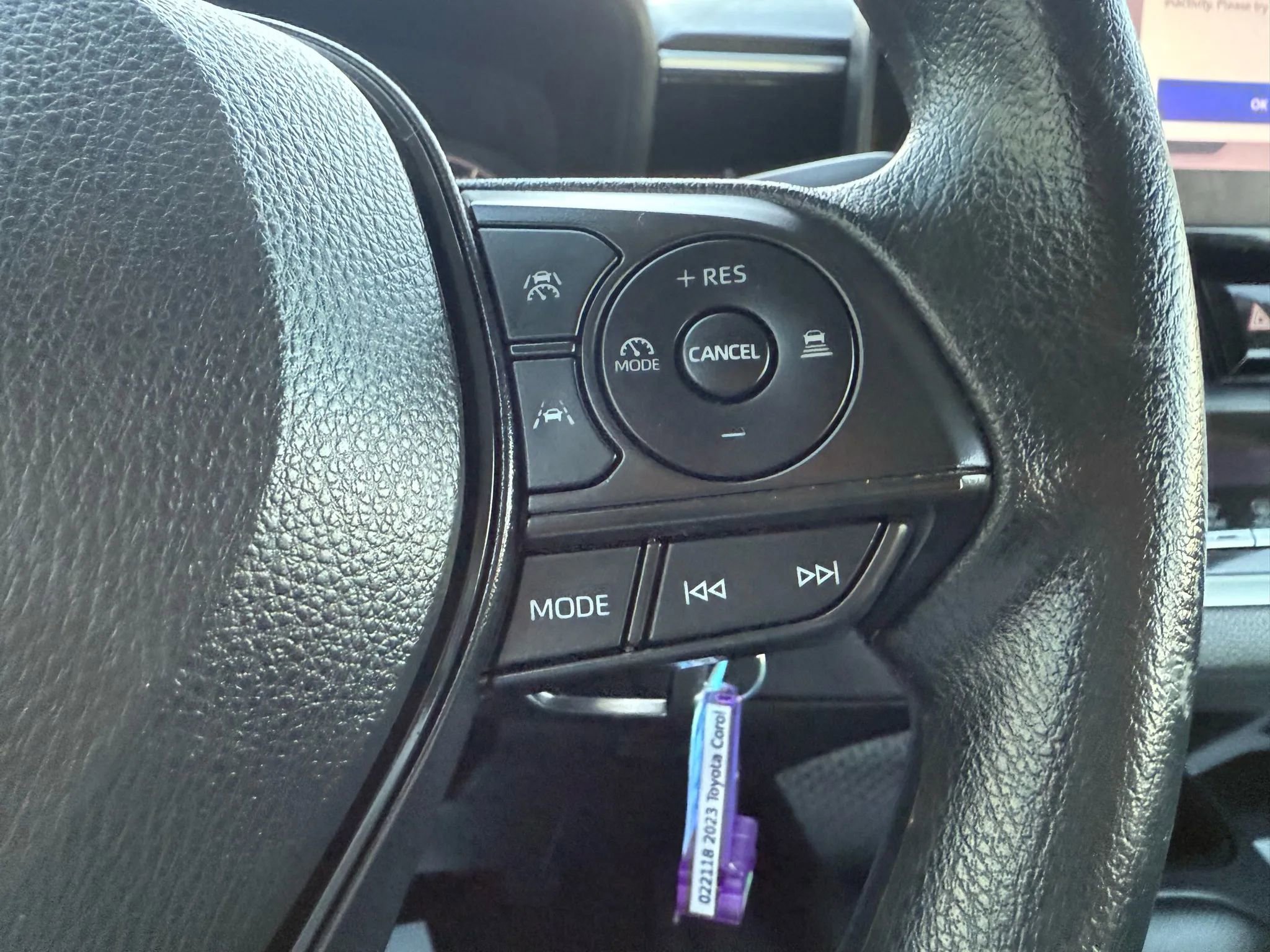 Used 2023 Toyota Corolla LE image 28