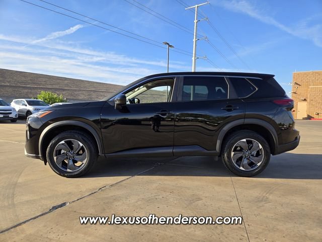Used 2025 Nissan Rogue SV FWD image 3