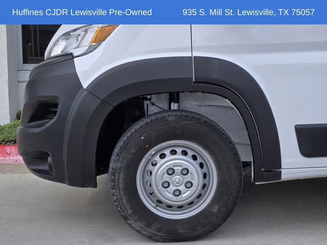 Used 2025 RAM ProMaster 2500 w/ Convenience Group image 8