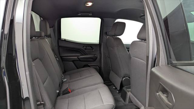 Used 2024 Chevrolet Colorado W/T RWD image 18
