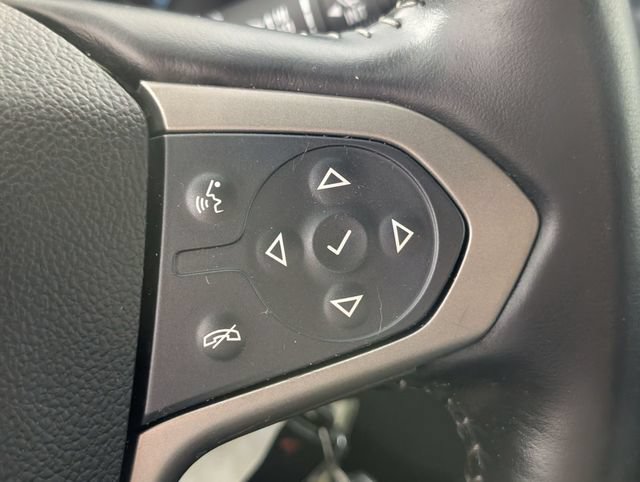 Used 2018 Chevrolet Colorado Z71 AWD/4WD image 16