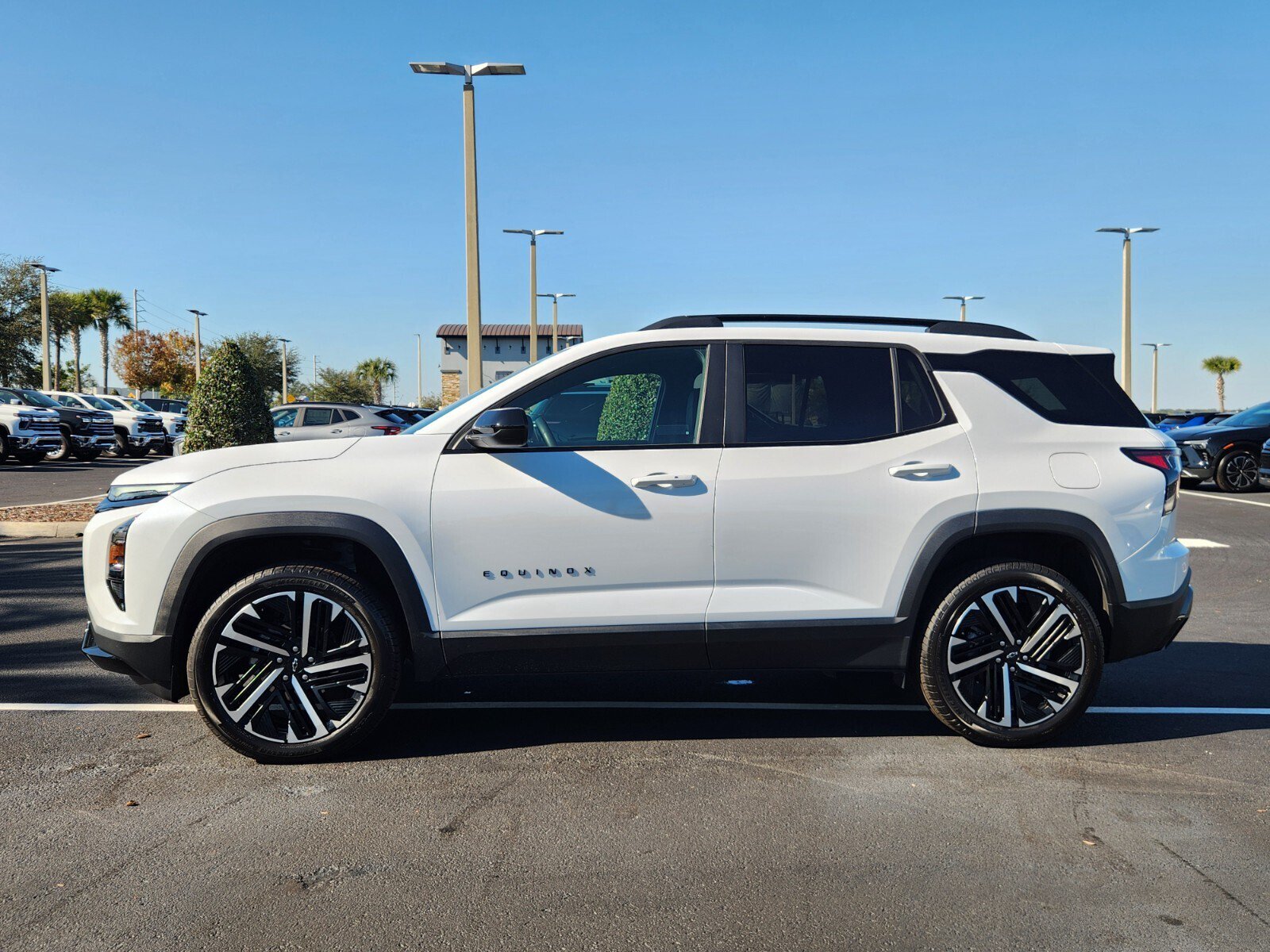 New 2026 Chevrolet Equinox RS FWD image 3