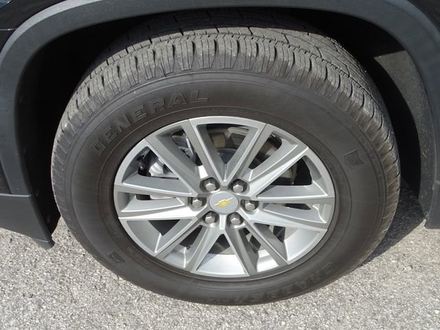 Used 2022 Chevrolet Traverse LT image 18