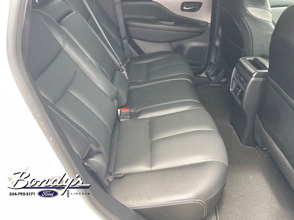 Used 2024 Nissan Murano SL image 16