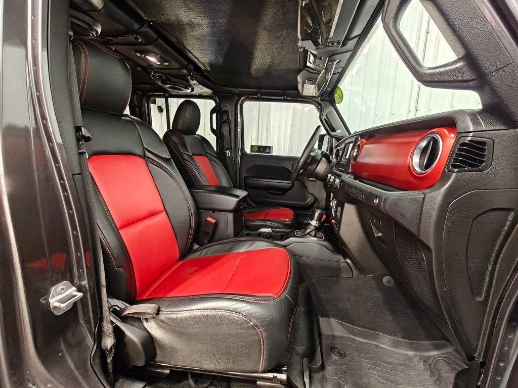Used 2018 Jeep Wrangler Unlimited Rubicon AWD/4WD image 23