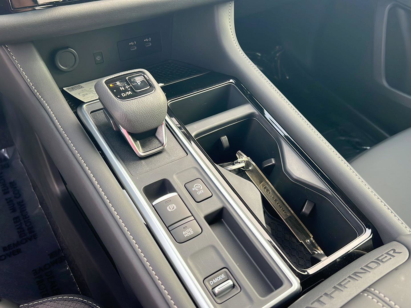 New 2026 Nissan Pathfinder SL FWD image 29