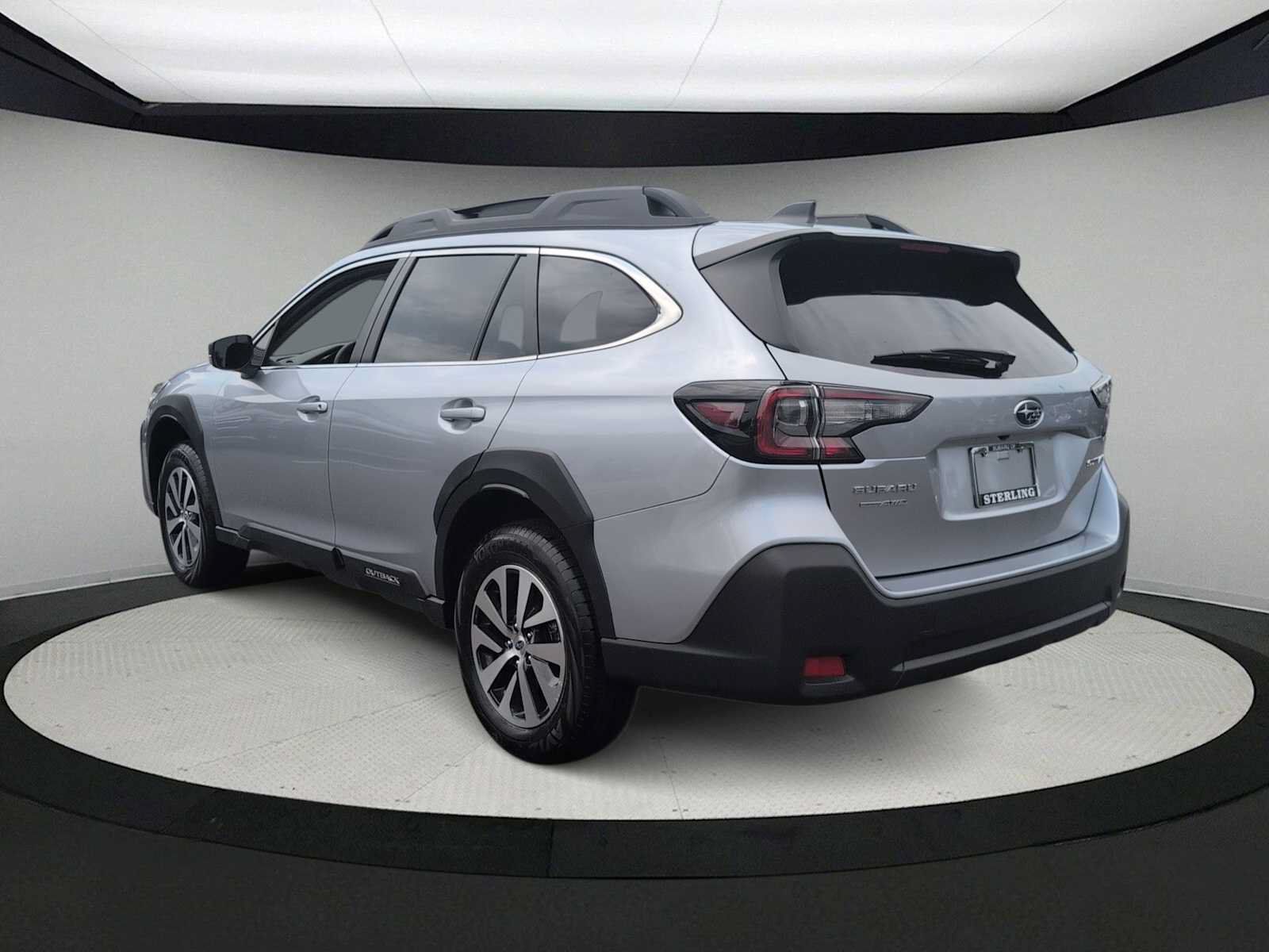 Certified 2024 Subaru Outback AWD/4WD image 6