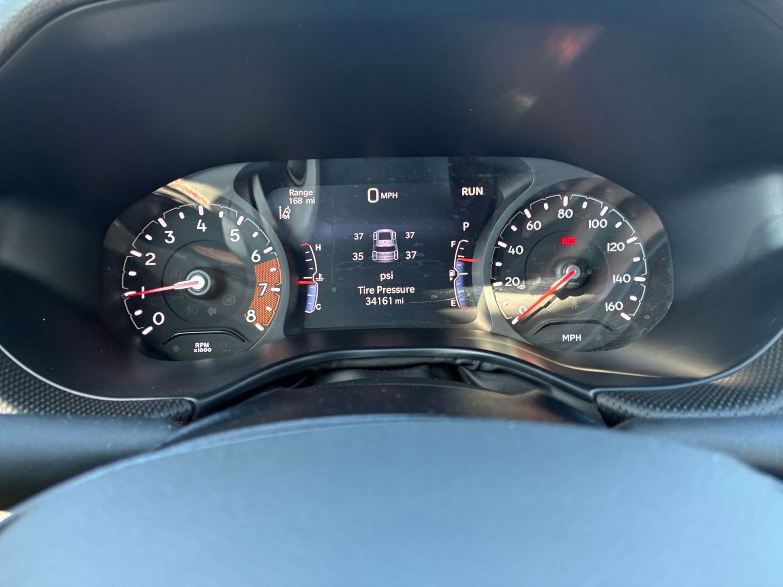 Used 2025 Jeep Compass Trailhawk AWD/4WD image 40