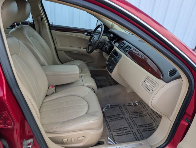 Used 2009 Buick Lucerne CXL w/ Driver Confidence Package image 24