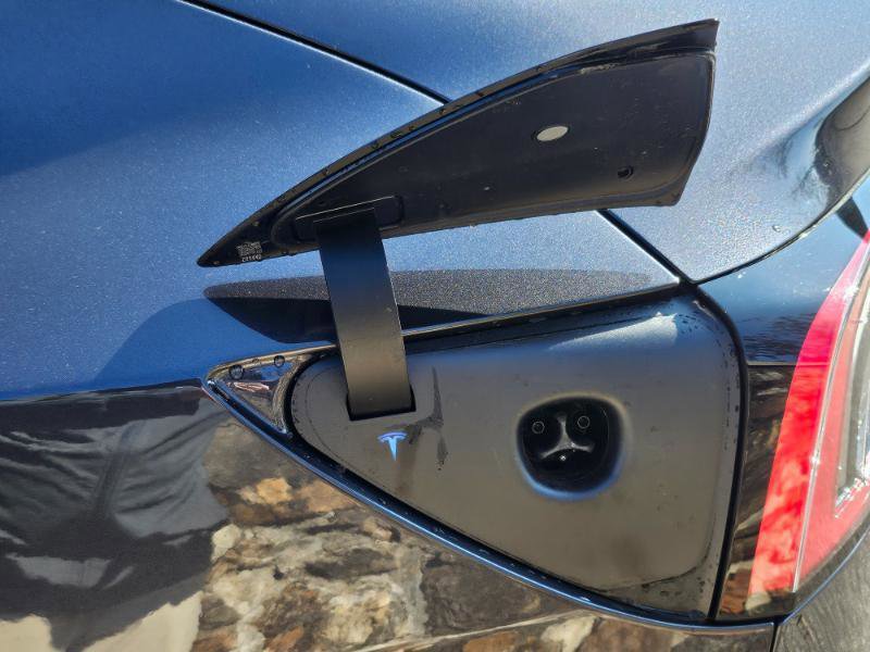 Used 2024 Tesla Model 3 Long Range image 31