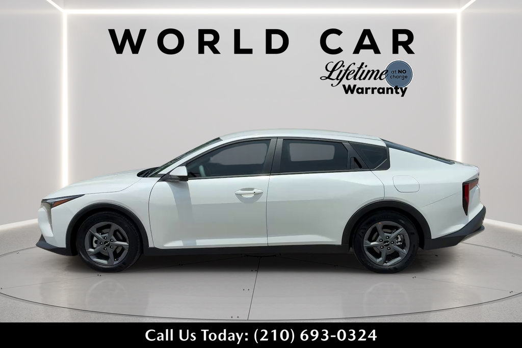 Used 2025 Kia K4 FWD image 6