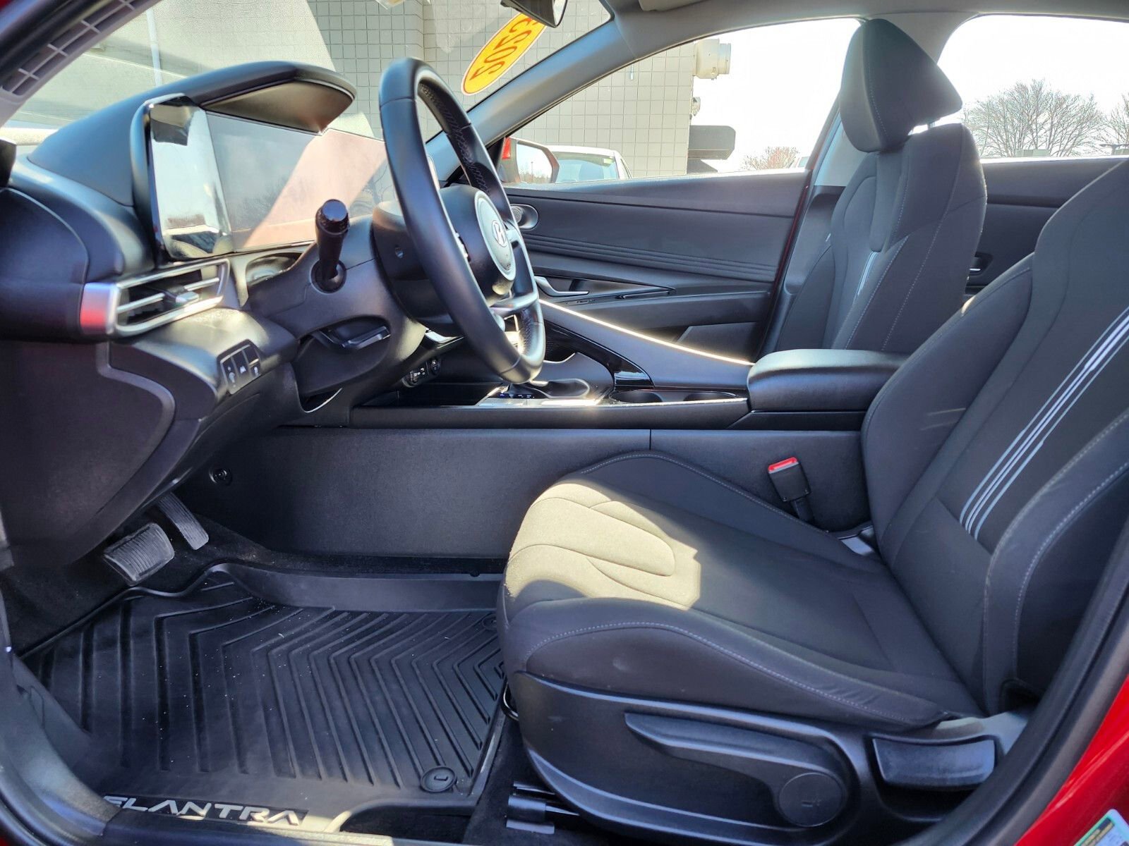 Certified 2023 Hyundai Elantra SEL w/ Convenience Package FWD image 18