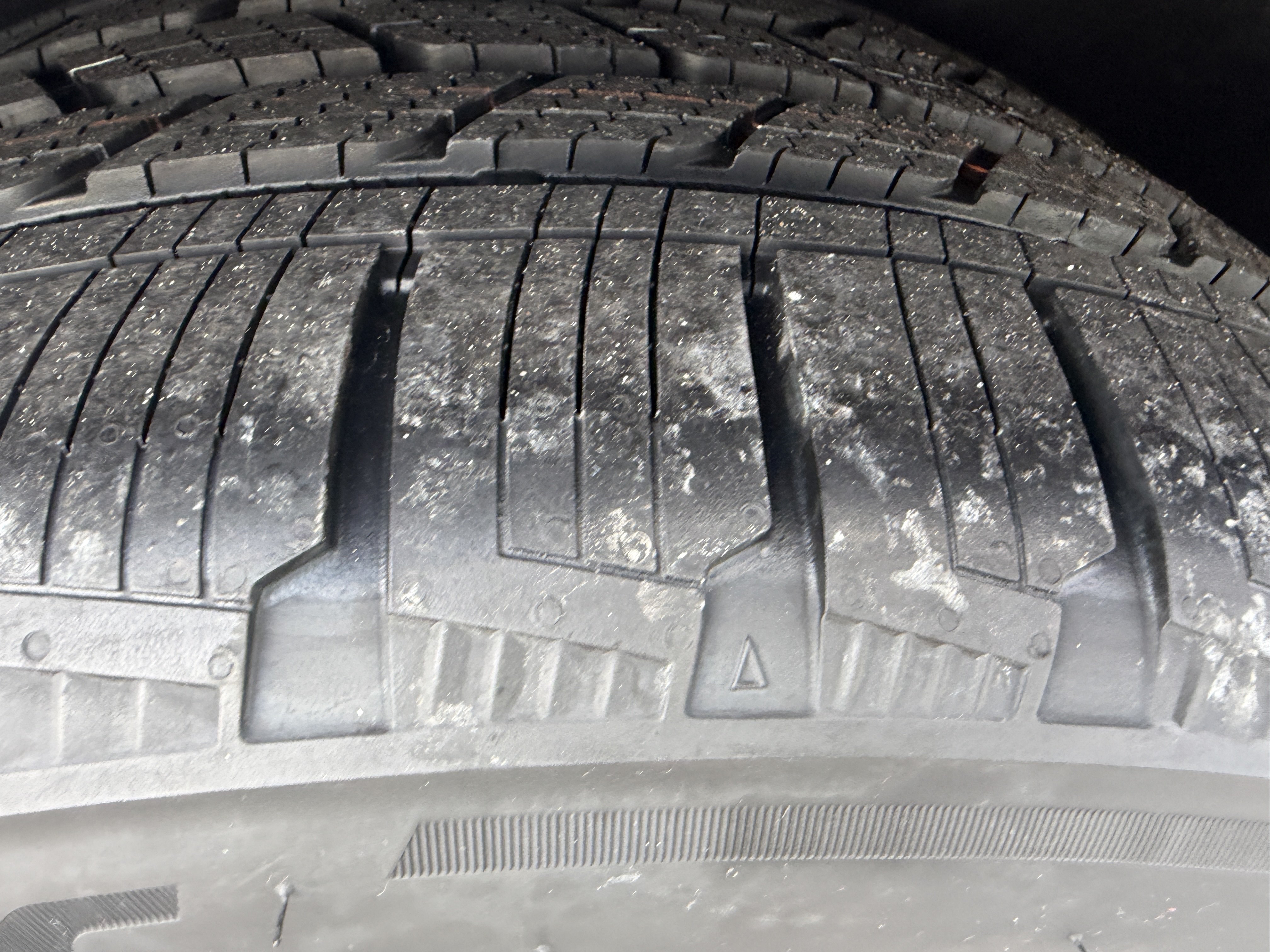 Used 2024 Porsche Cayenne AWD/4WD image 33