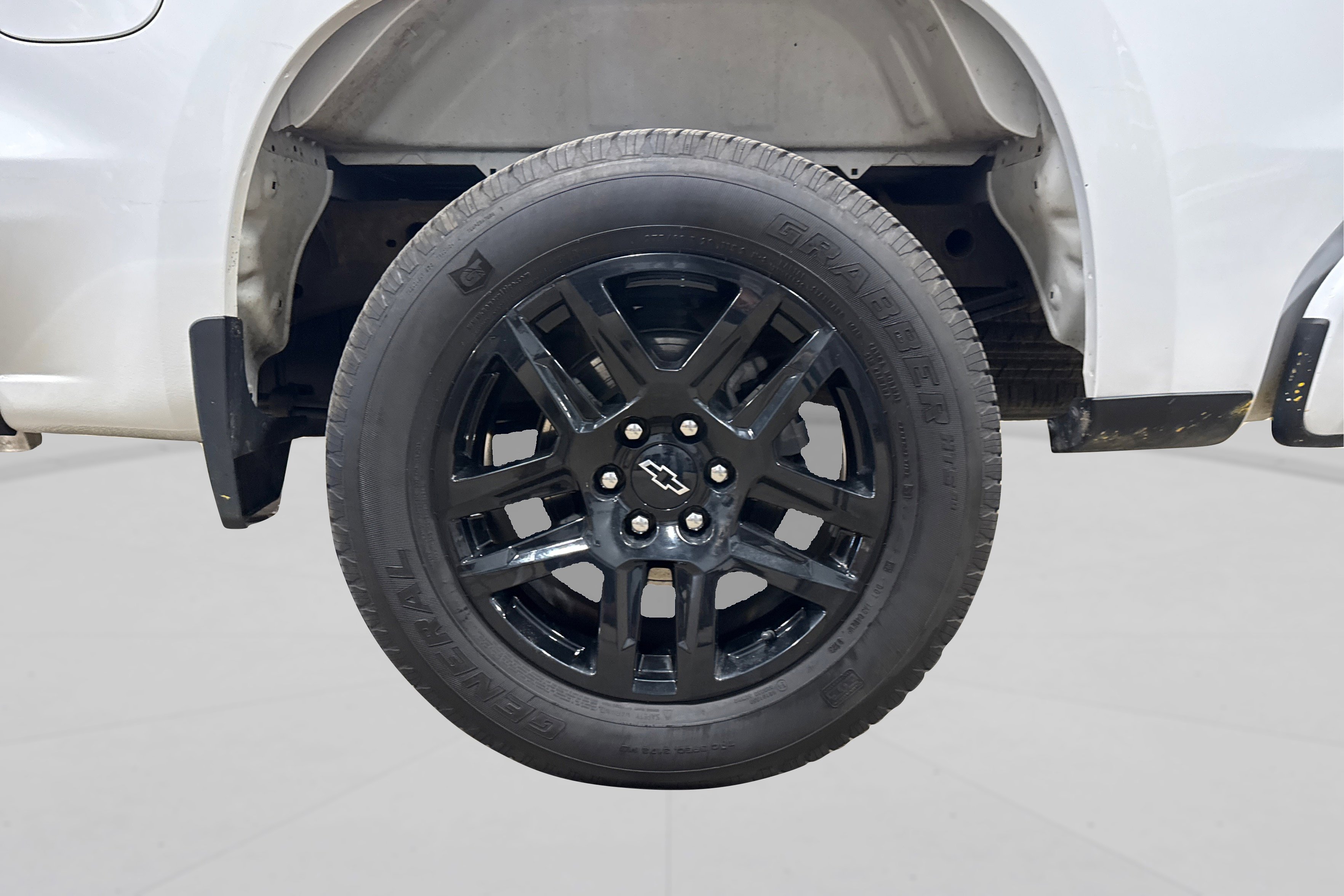 Used 2023 Chevrolet Silverado 1500 Custom image 48