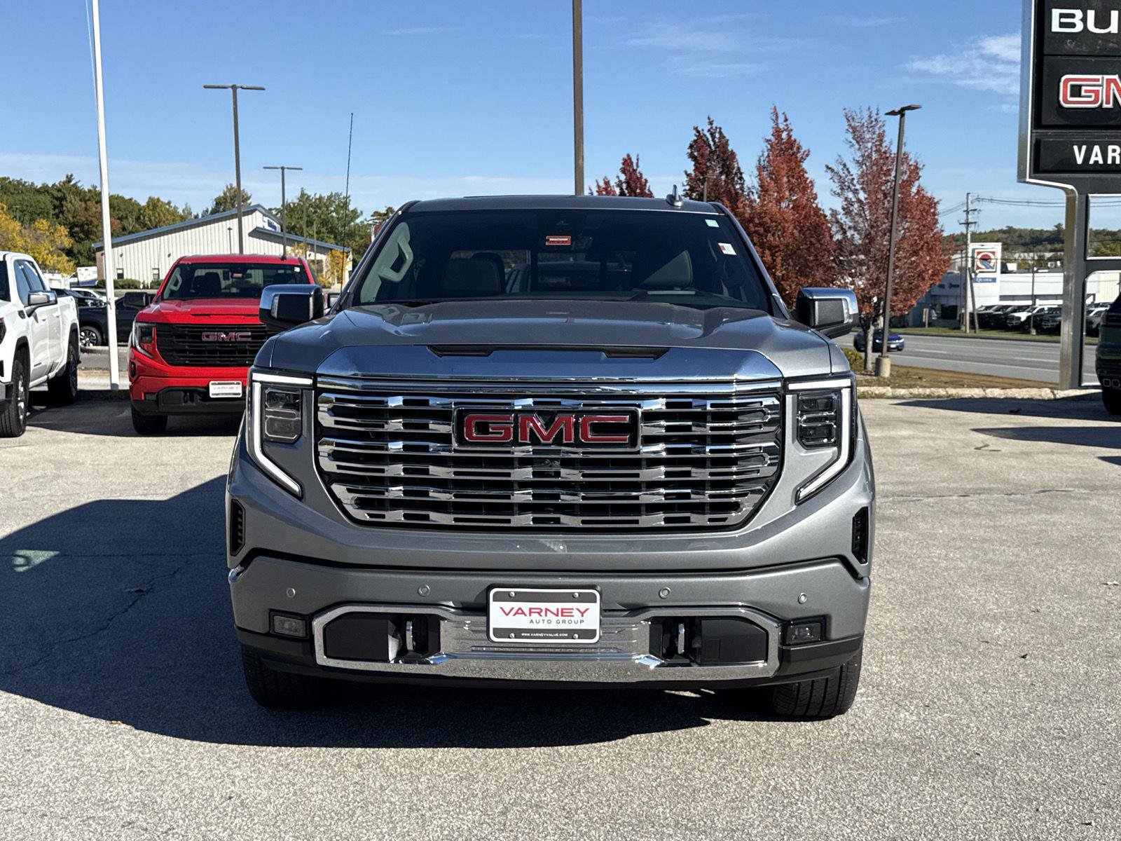 Used 2024 GMC Sierra 1500 Denali w/ Denali Reserve Package AWD/4WD image 2