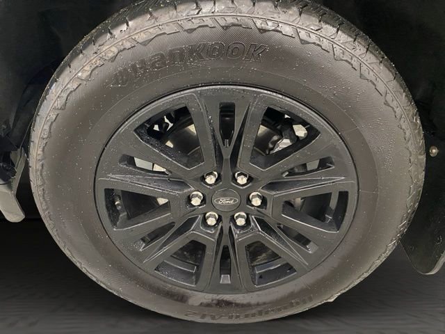 Used 2024 Ford F150 Platinum AWD/4WD image 31