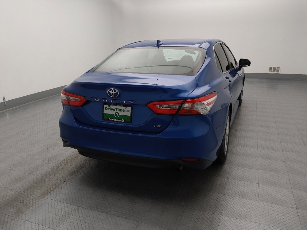 Used 2020 Toyota Camry LE image 7